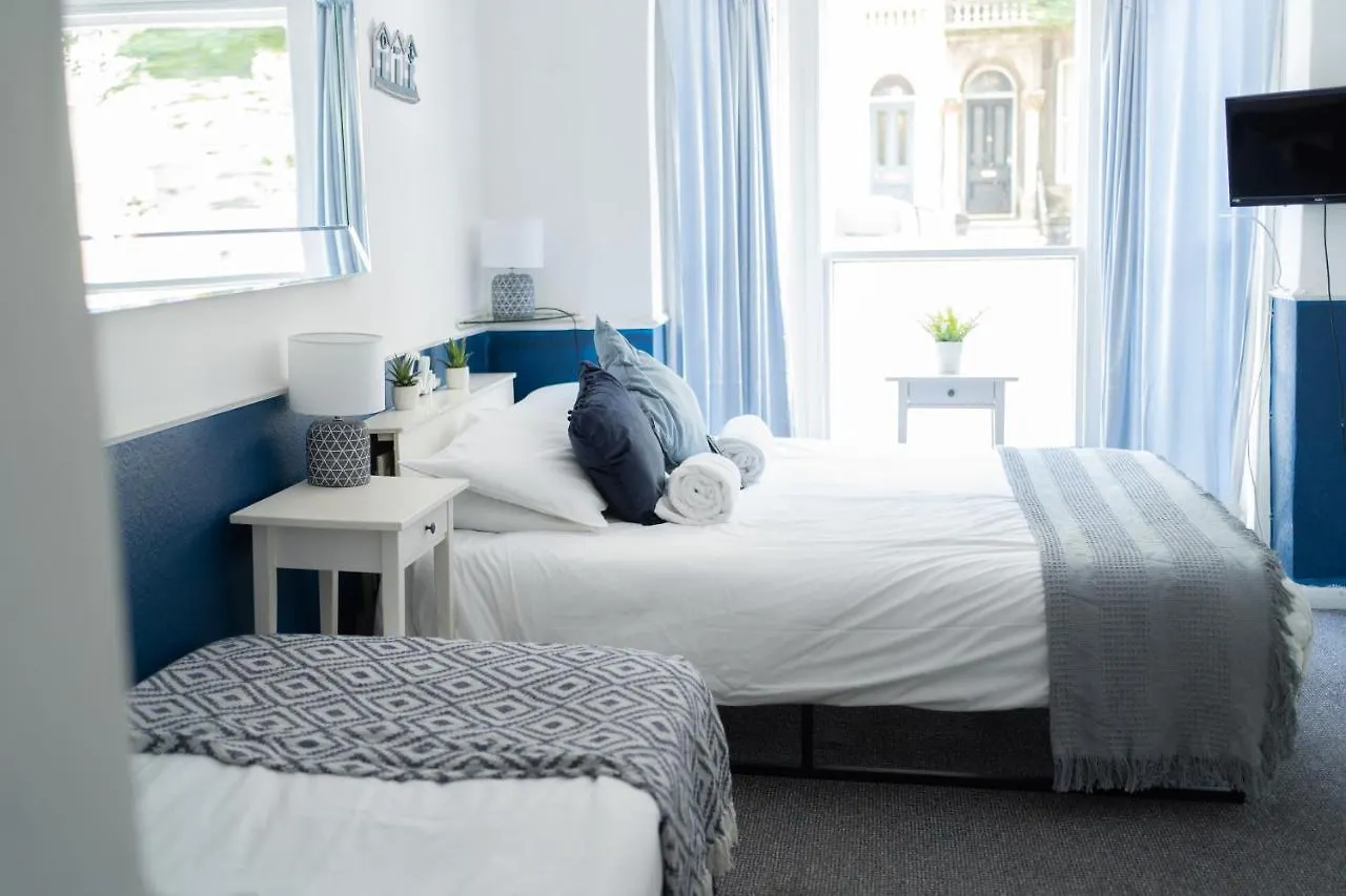 Ocean Breeze Rooms Hove