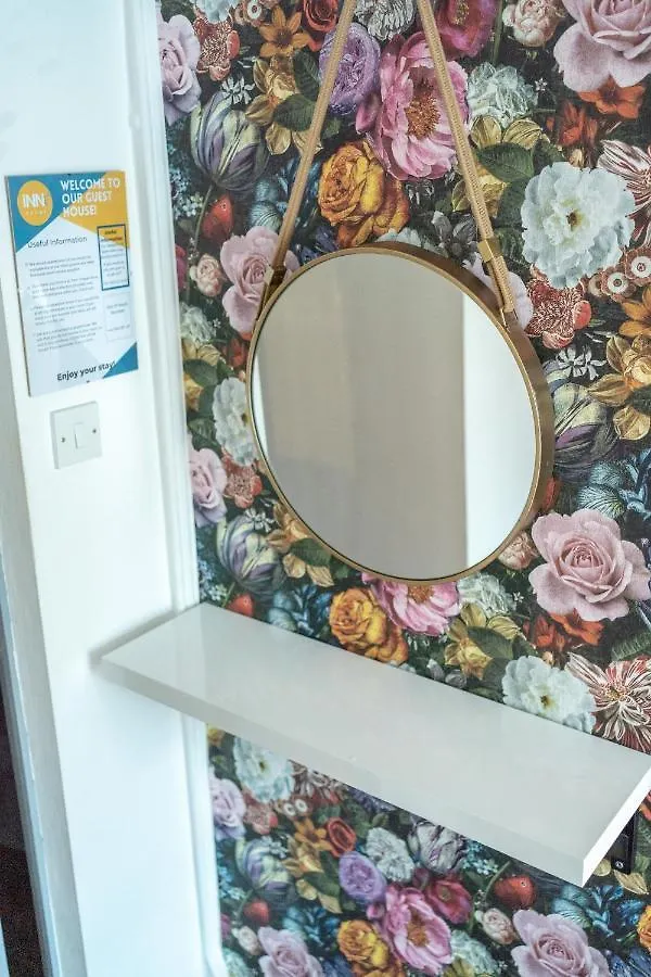 Ocean Breeze Rooms Hove Hotel
